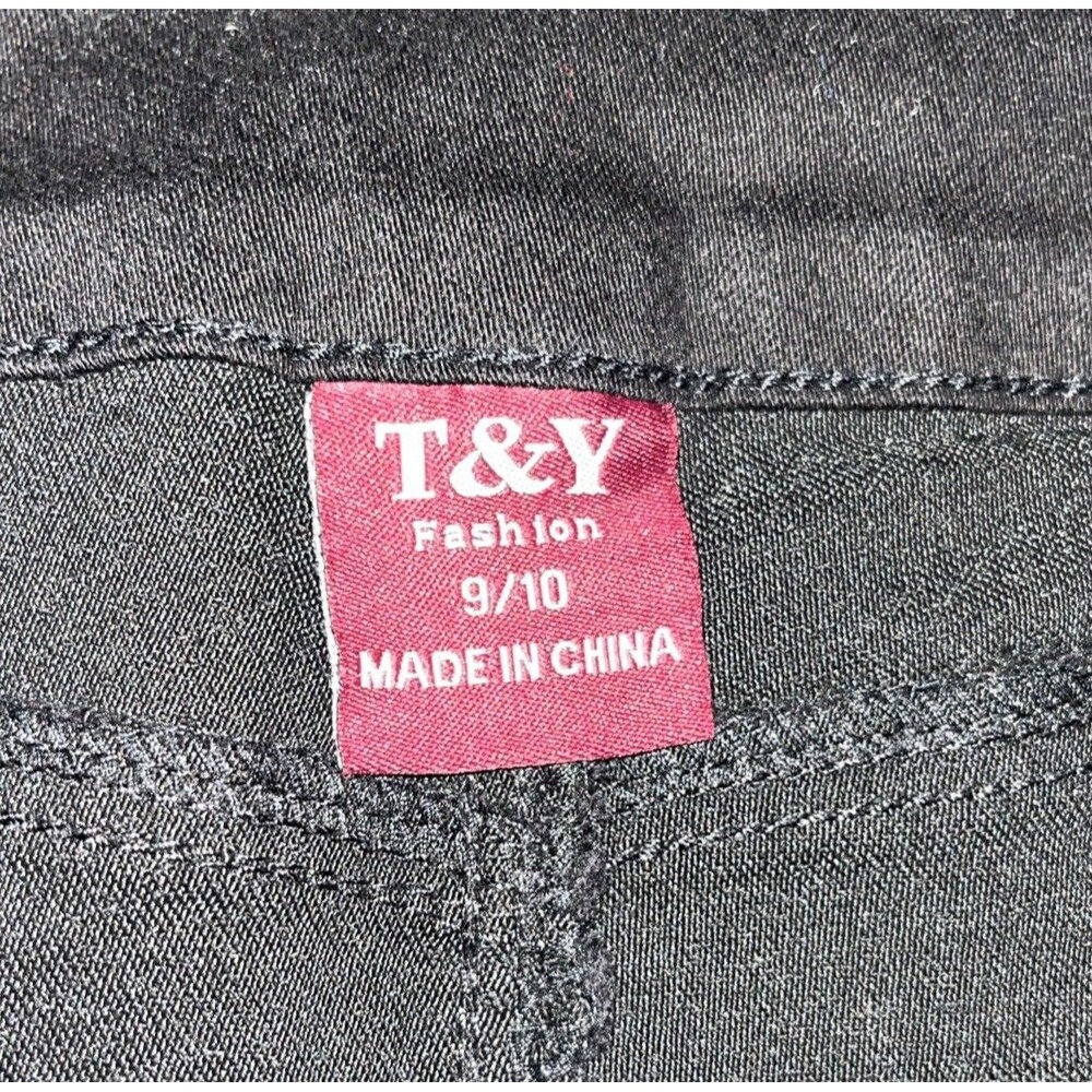 T&Y Denim Shorts Women Sz 9/10 Black - Picture 3 of 6